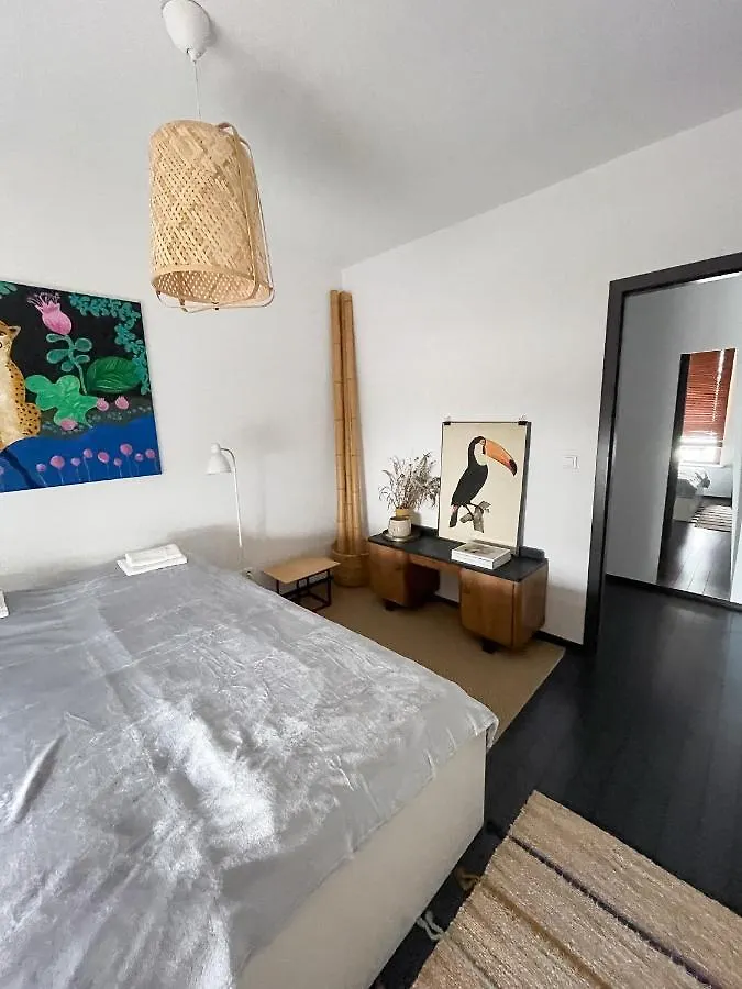 Przestronny apartament w centrum Poznania - Stare miasto 0*, Poznań